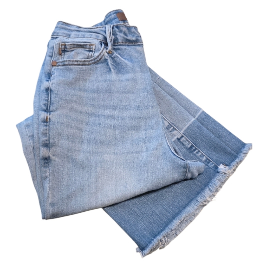 Judy Blue High Rise Wide Leg Crop Jeans Medium Wash Medium Release Hem 5/27 - Picture 4 of 10